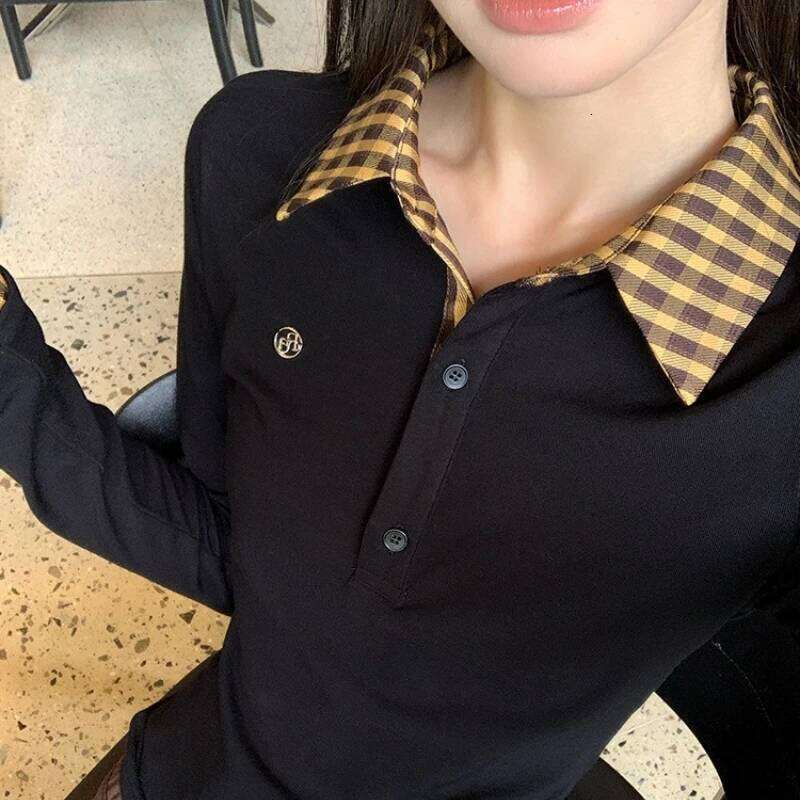 Polo Neck Plaid Patchwork Embroidery T Shirts Spring Autumn Fake Two-piece Slim High Street Tops Fashion Casual Women Clothing 26W0224