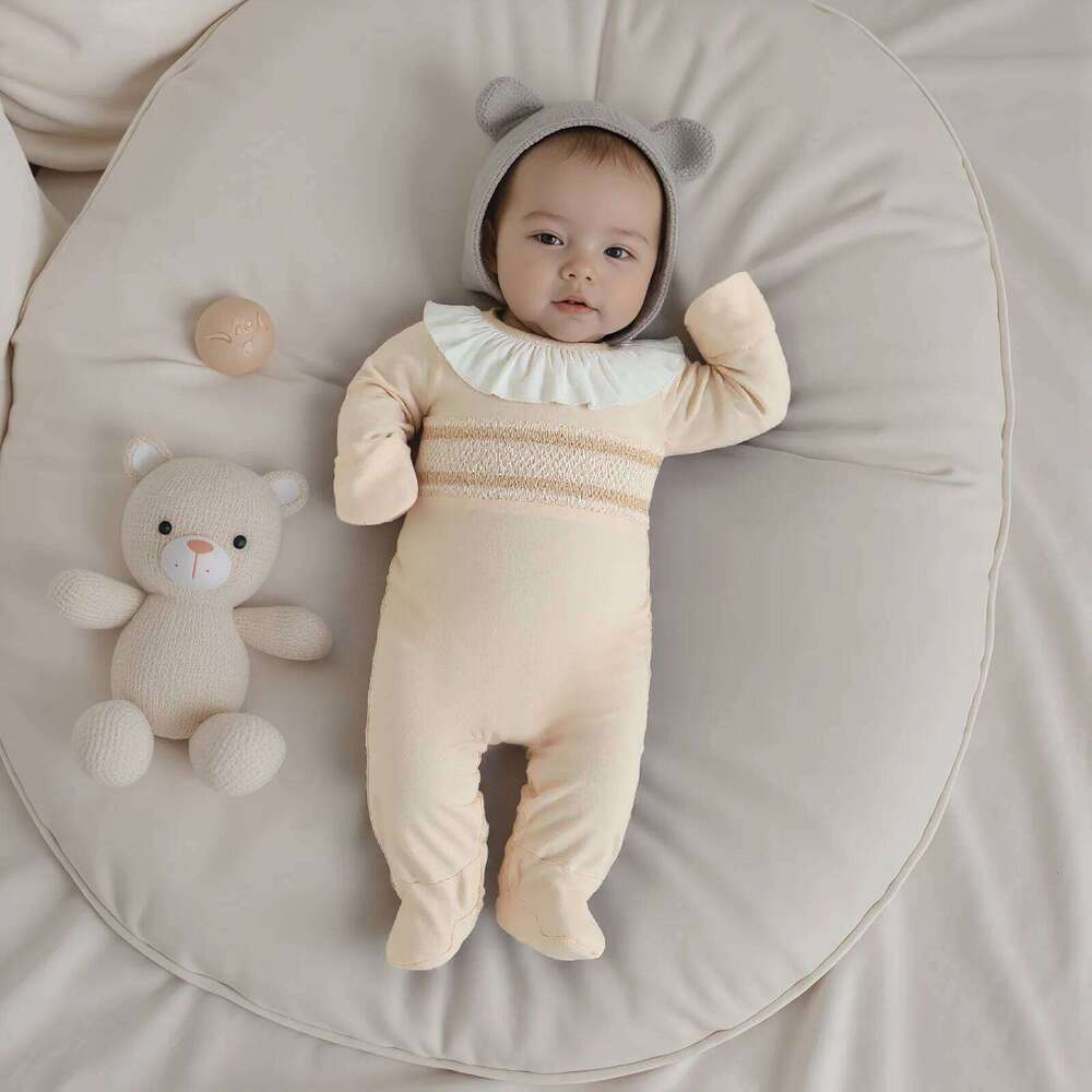 FOCUSNORM 0-12M Lovely Newborn Baby Girls Boys Fall Winter Romper Contrast Color Long Sleeve Ruffled Round Neck Footed Jumpsuit 26H0224