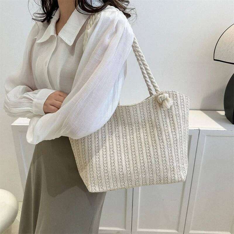 Luxury Design Women Raffia Large Capacity Knitted Tote Handbag Summer Beach Vacation Bohemian Shoulder Bag for Female Z260224