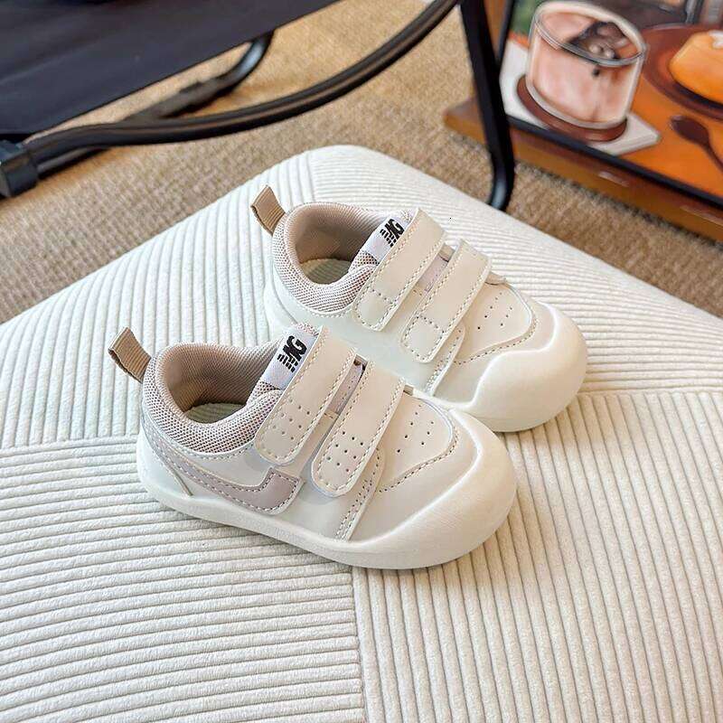 2025 Spring Autumn Learning Walk New Winter Style Boys Girls Soft Bottom Anti-Slip Surface Kids Board Shoes 26W0224