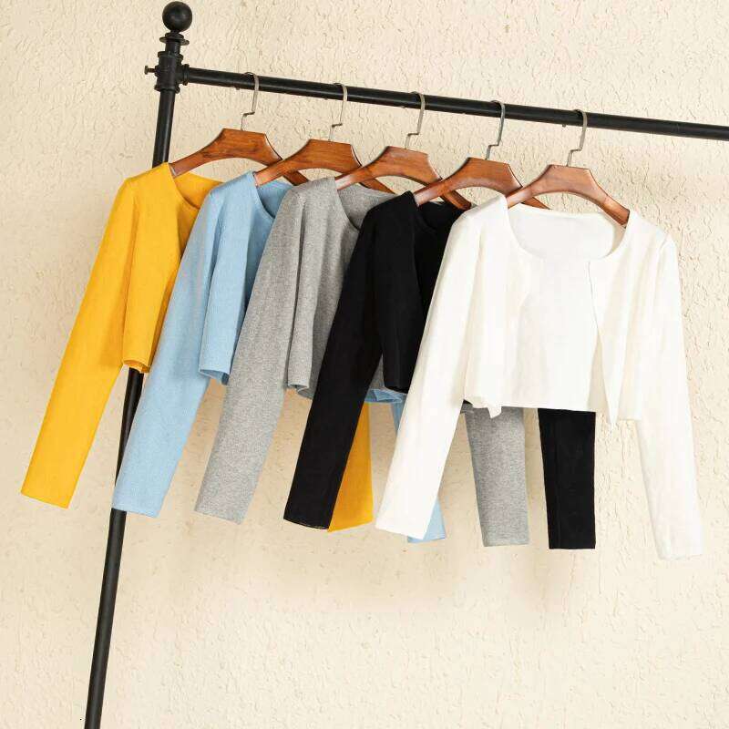 Black Cropped Knitted Sweater Korean Style Women's Coat Spring 2026 Long Sleeve Top Cardigan Female Clothing Blouses 26L0224