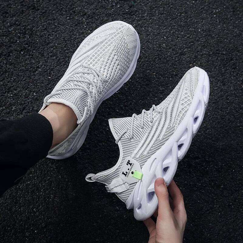 Men's Summer Mesh Dad Shoes Lightweight Breathable Sport Sneakers Outdoor Running Walking Non-Slip Comfort Casual Male Footwea