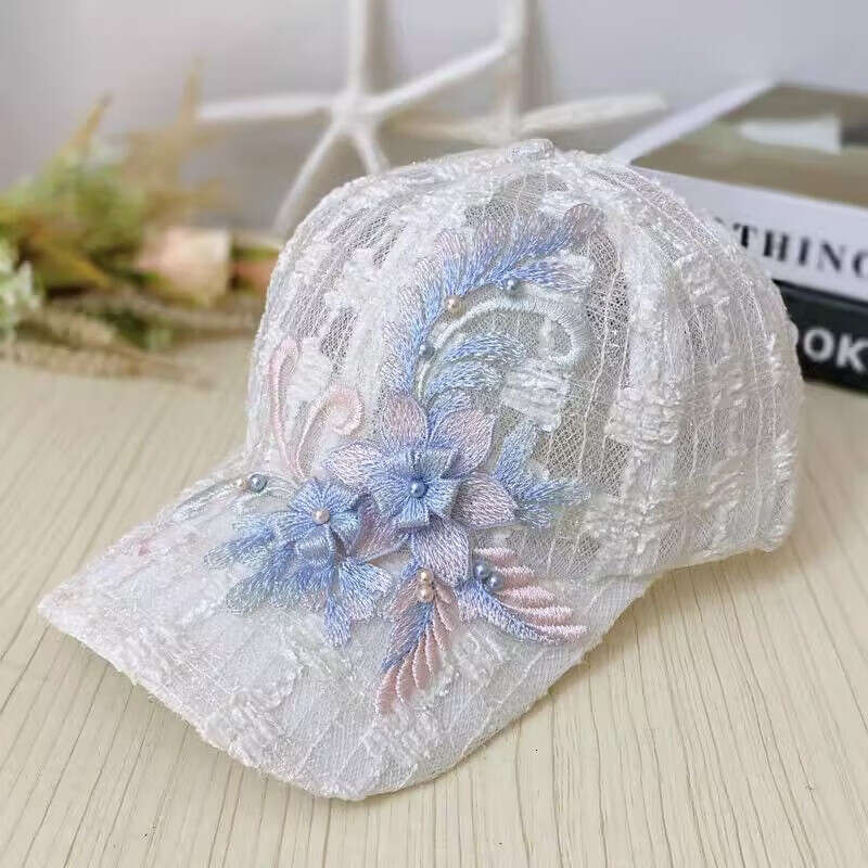 Lace floral baseball cap Gauze mesh with good air permeability Suitable for beach vacations and summer trips