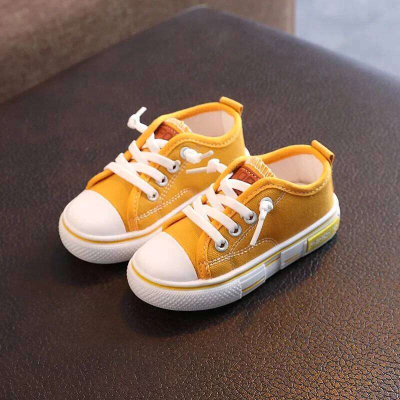 Low-top Canva 2025 Spring New Style White Candy Color Men's Women's Children's Parent-child Board Shoes 26W0224