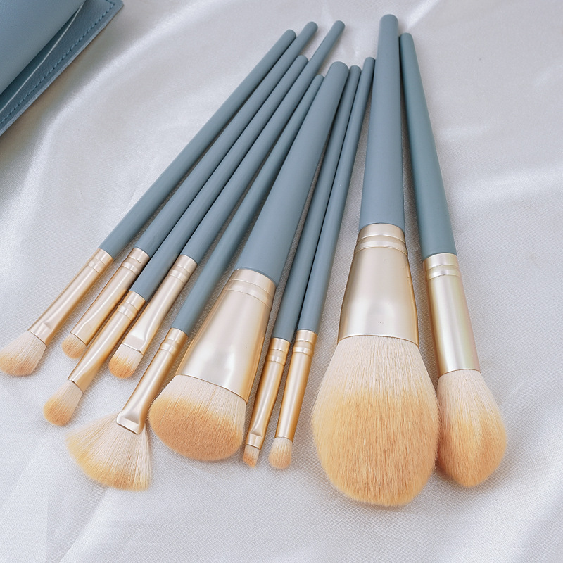 Luxury Cosmetic Brush Collection Essential Equipment for Skincare Artists Seeking Precision