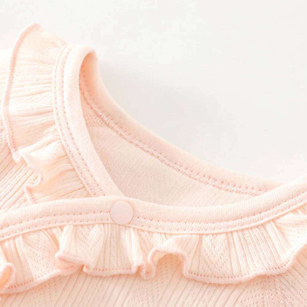 Girl Christmas Romper Long Sleeve 100% Cotton Ruffles Solid Color Newborn Clothes Princess Baby Jumpsuits 26H0224
