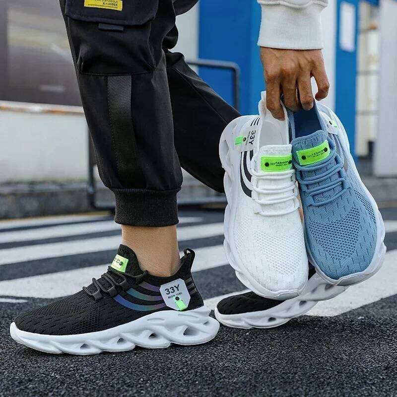 Breathable for Summer Hollow Fashion Casual Mesh Sports Shoes New Soft Sole Anti Slip Odor Proof Trainer Men