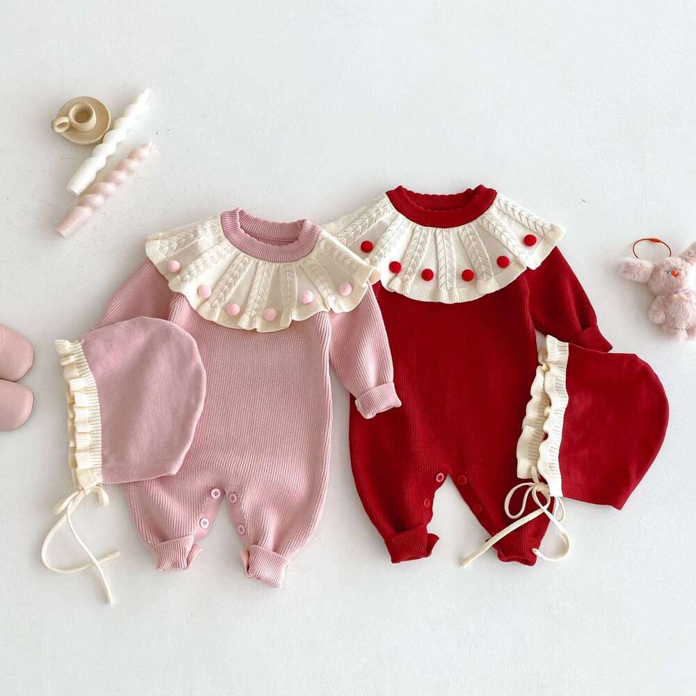 New Autumn and Winter Knitted Baby Girl Handmade Ball Lotus Leaf Collar with Hat 26H0224