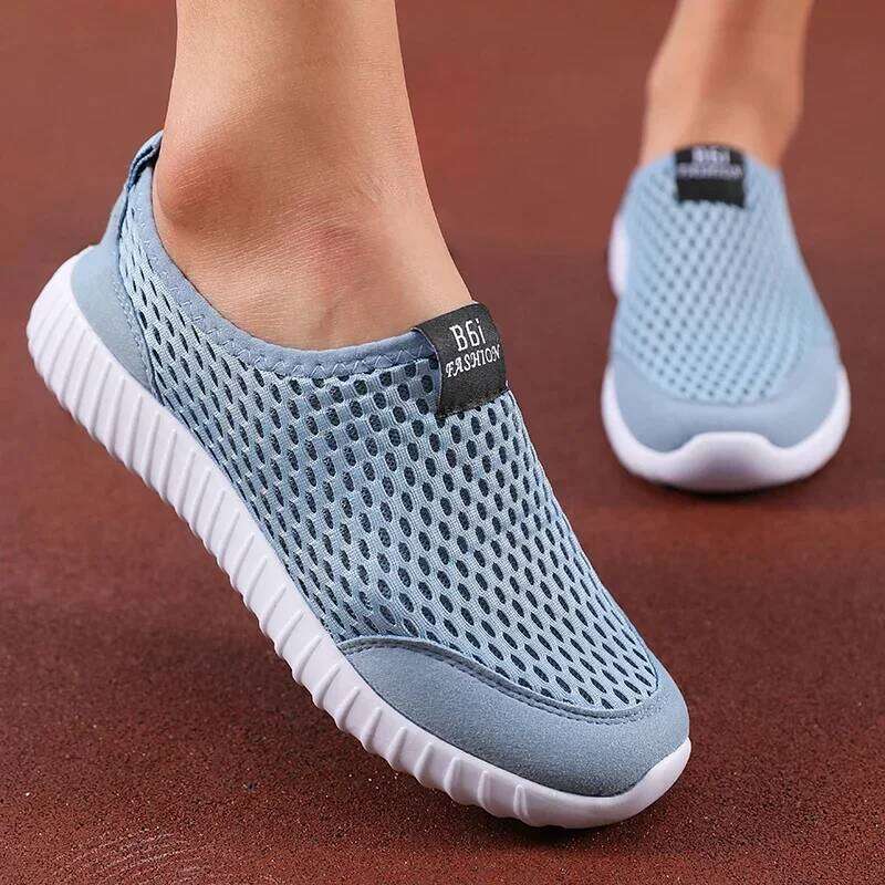 Women's Slip on Sports Breathable Summer Lazy Casual Lightweight Mesh Long-distance Travel Walking Shoes