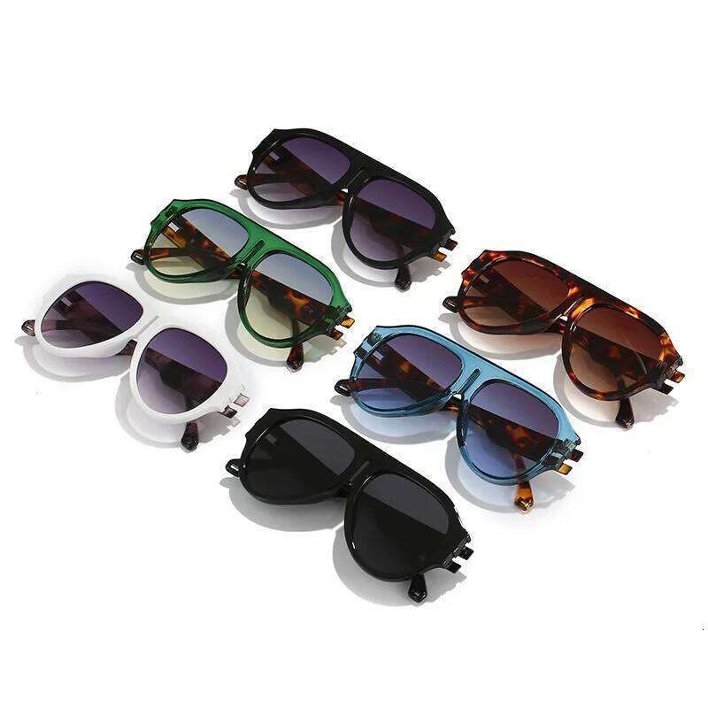 Retro Big Pilot Sunglasses Women Classic Brand Design Oversized Flat Top Shades Sun Glasses Fashion Trendy Eyewear Oculos 26W0224