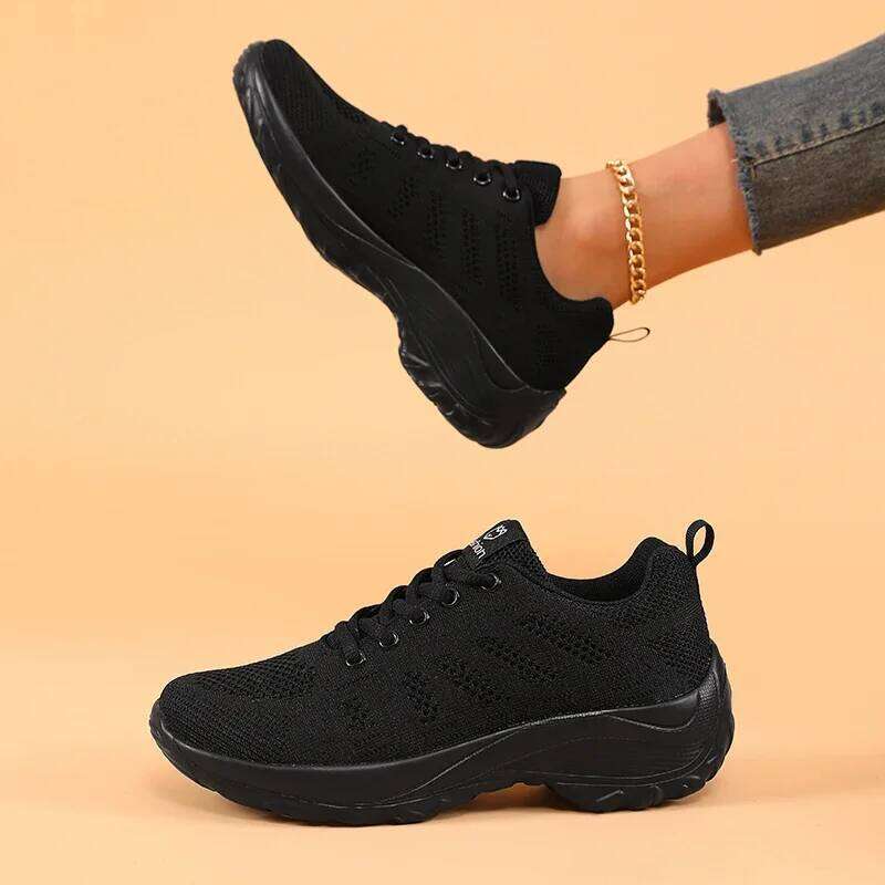 2025 Women's Walking Running Lightweight Breathable Fashionable Knitted Tennis Shoes Comfortable Activity Sneakers Women