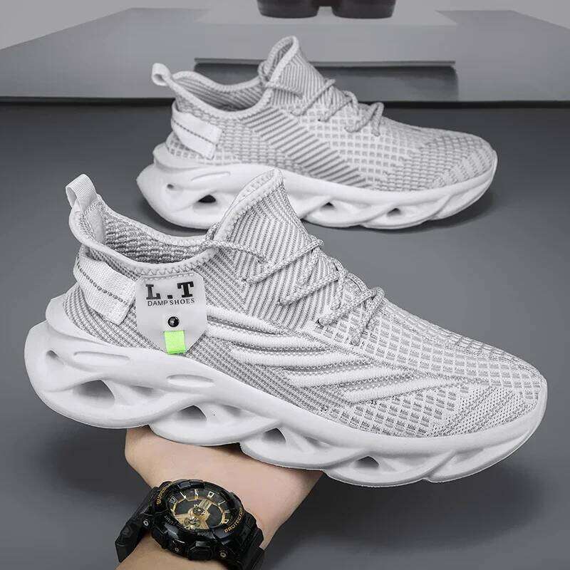 Casual Knitted Mesh Breathable Comfortable Lace Up Cushioned Thick Soled Trend Lightweight Men's Running Shoes