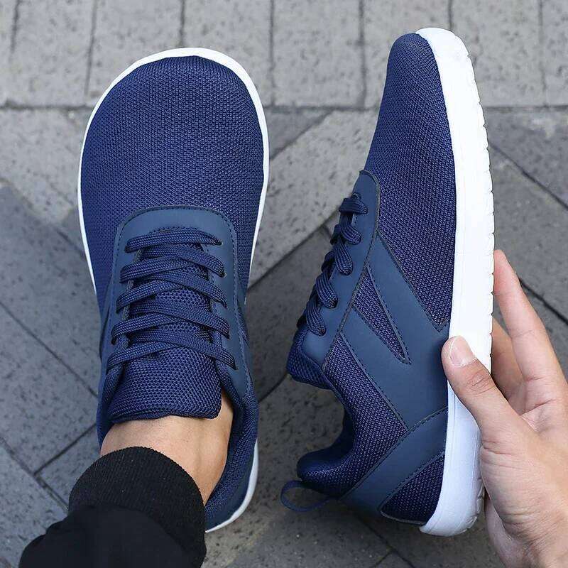 2025 Toe Shoe Barefoot Casual Wide Sneakers Last Fashionable Canvas Board Breathable Mesh Men's Flat Shoes