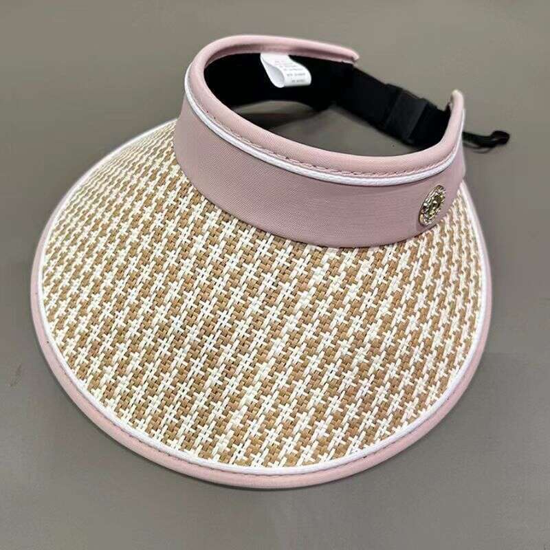 Extra-large size wide-brimmed hat Metal badge decoration Suitable for summer trips and garden parties
