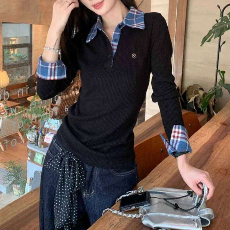Polo Neck Plaid Patchwork Embroidery T Shirts Spring Autumn Fake Two-piece Slim High Street Tops Fashion Casual Women Clothing 26W0224