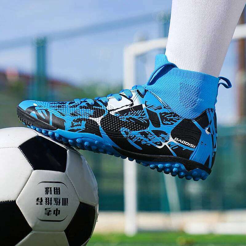 Professional Men's Soccer Football Shoes Breathable Anti-slip Men Sneaker Training High Quality Comfortable Lace Up Man Sneakers