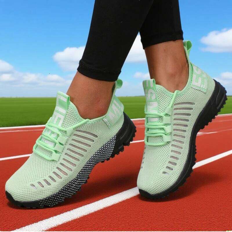 Fashion Mesh Running Lightweight Breathable Walking Shoes Plus Size Comfort Non-Slip Casual Flat Sole Sneakers Quick Dry