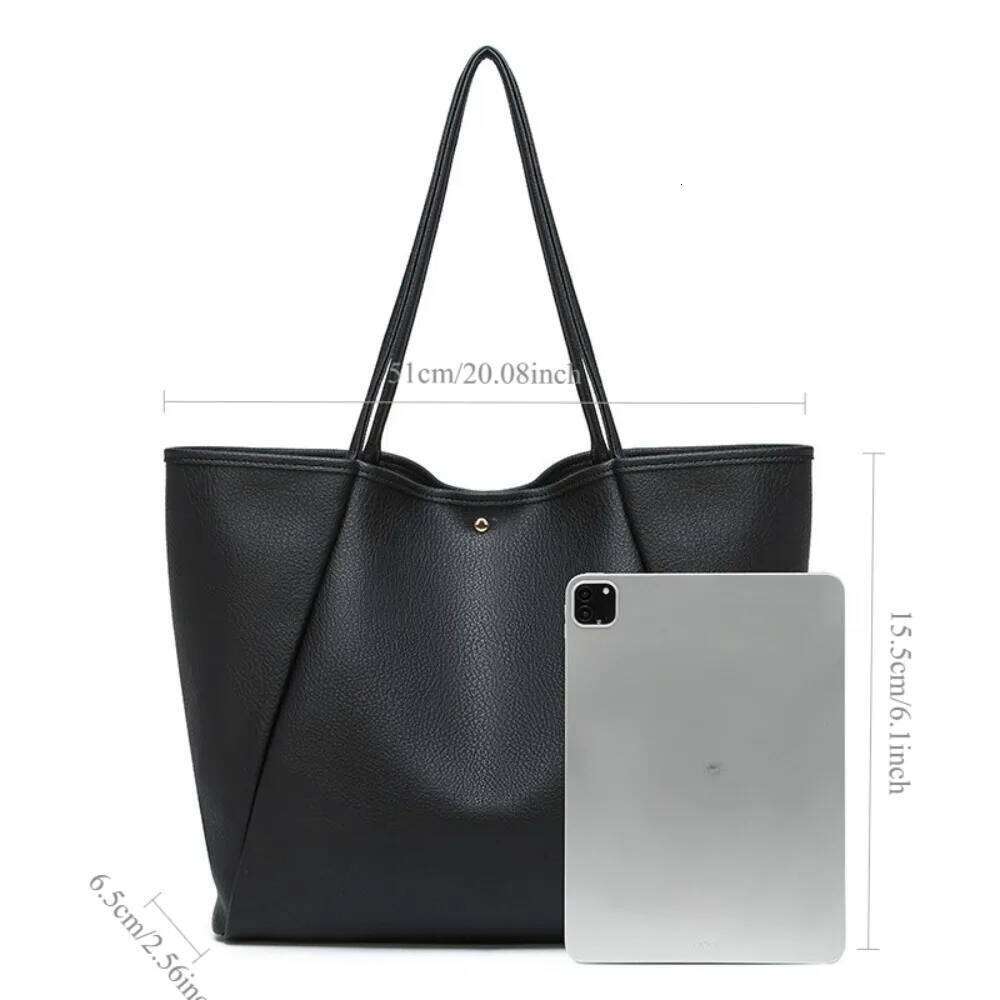 The Large Ladies' Tote Plant Leather Casual Handbag Is A Perfect Single-shoulder Bag for Weekend Shopping and Travel Z260224