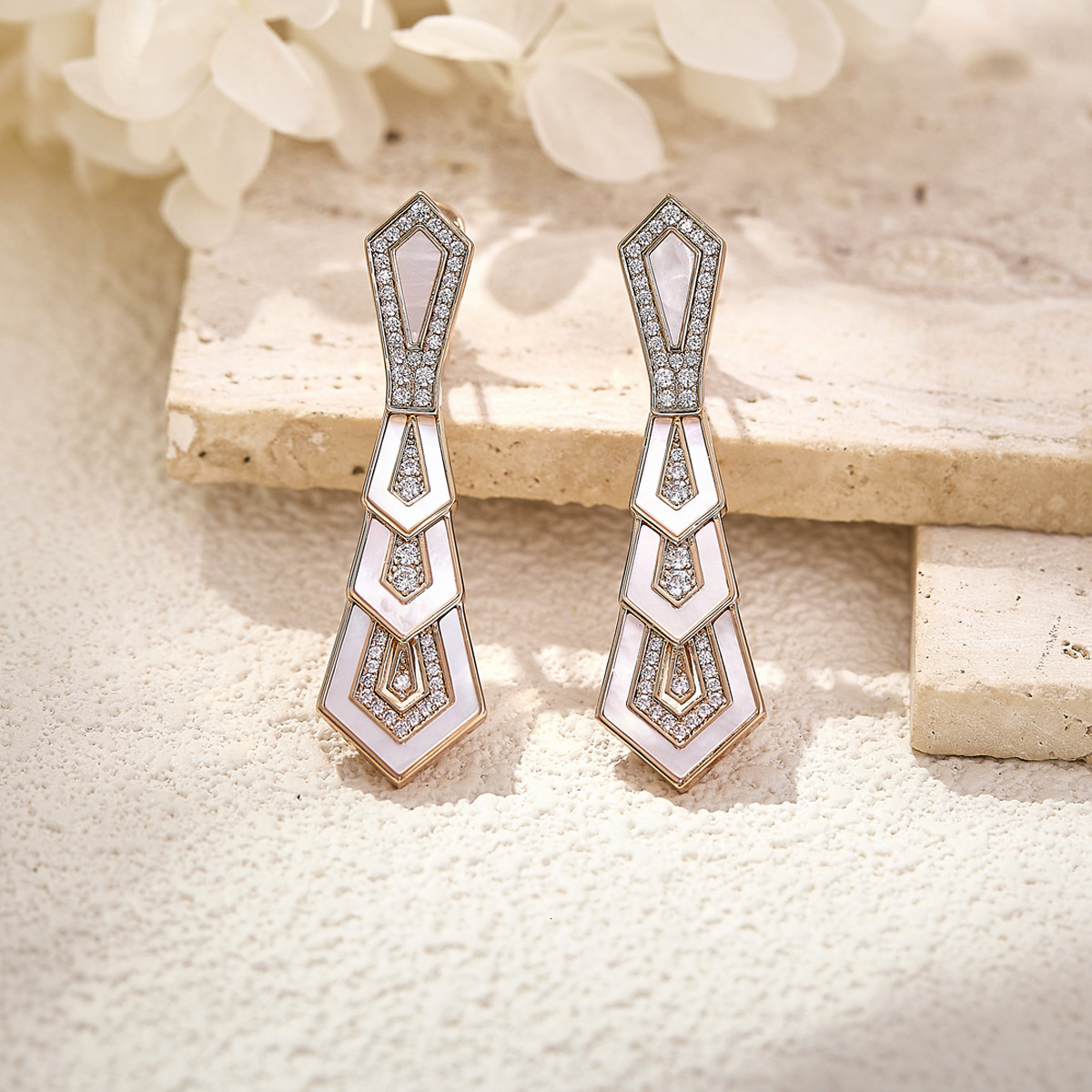 Earrings Diamond-Shaped White Shell Earrings With Gold-Plated Geometric Layered Design Earrings, And Ins Fashion Textured Women's Earrings