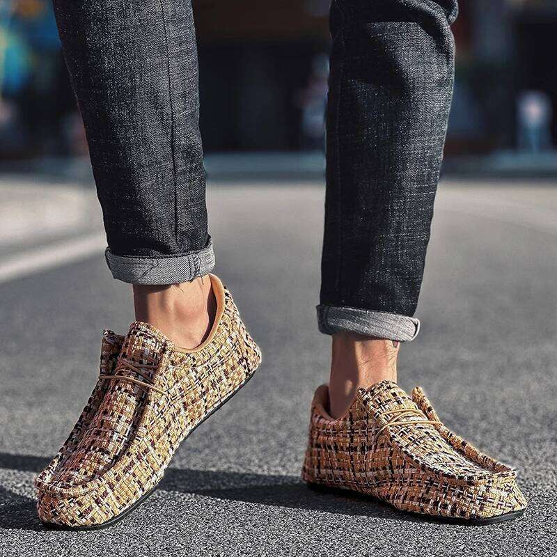 Summer Lightweight Comfortable Man Canvas Fashion Anti Slip Casual Men Shoes Outdoor Flats Lazy Shoe for Male