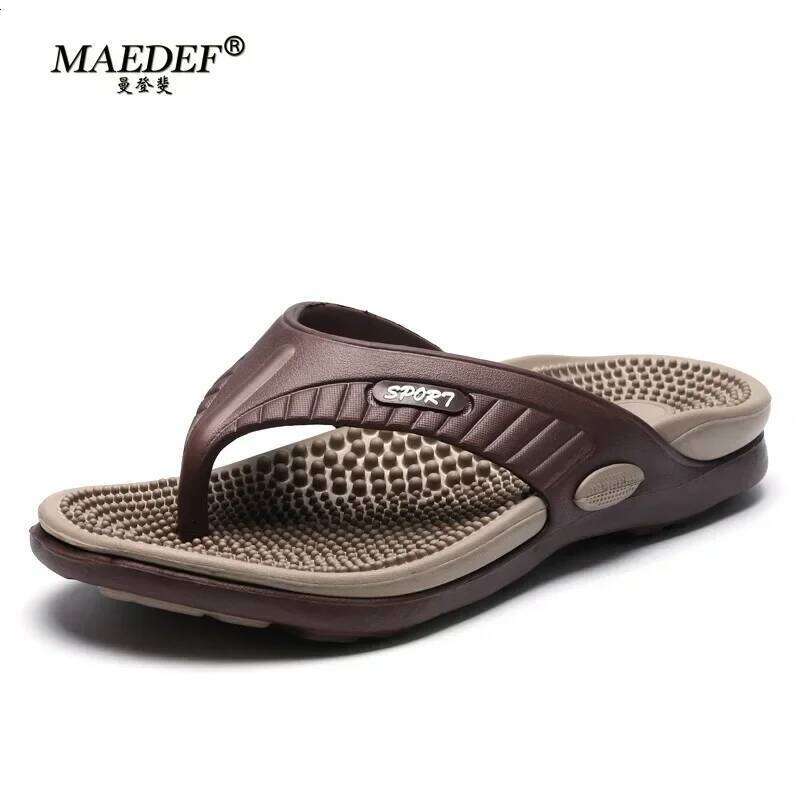 MAEDEF Mens Flip Flops Comfortable Lightweight Sandals Beach Outdoor Casual Slides Breathable Durable Slippers