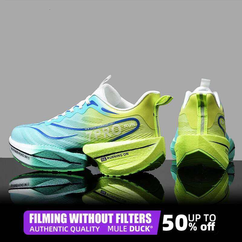 Marathon Air Cushion Carbon Plate Sports Running Shoes Men Breathable Lightweight Women Comfortable Nonskid Speciality Sneakers 26W0224