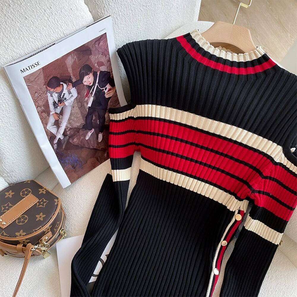 YuooMuoo Women 2025 New Arrival Slim Elastic Split Knitted Long Chic Fashion Package Hips Office Lady Bodycon Dress XJ260225