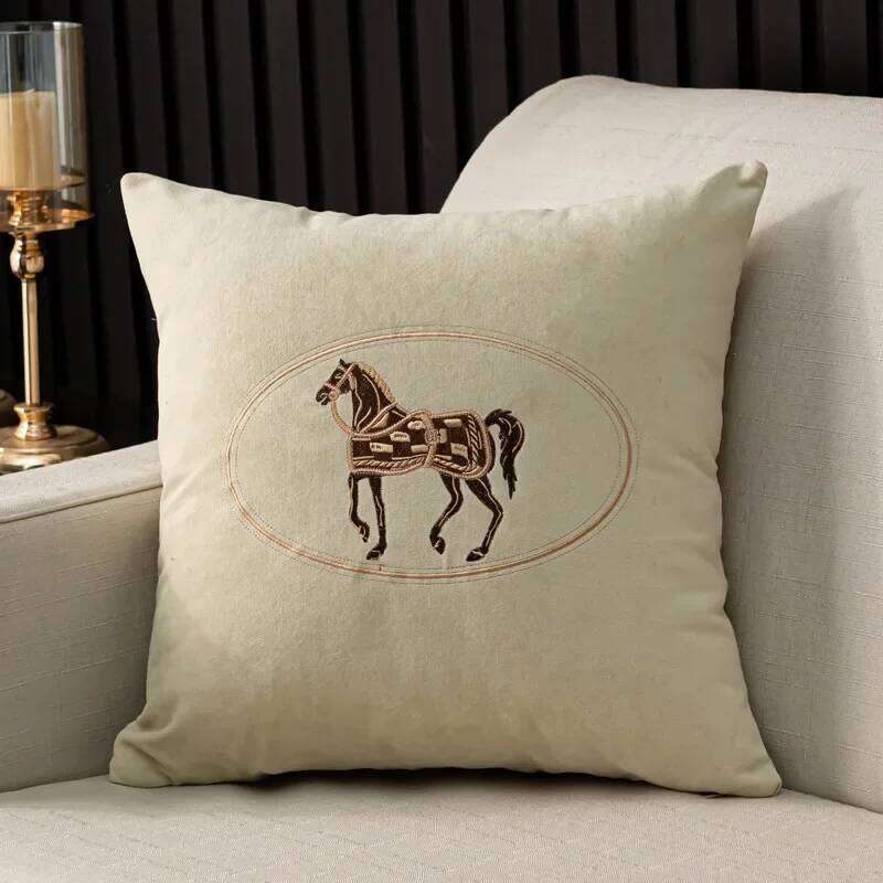 American Hand-embroidered Cushion Horse Pattern Hug Pillowcase Sofa Home Office Living Room Car Pillow Cover 45*45cm