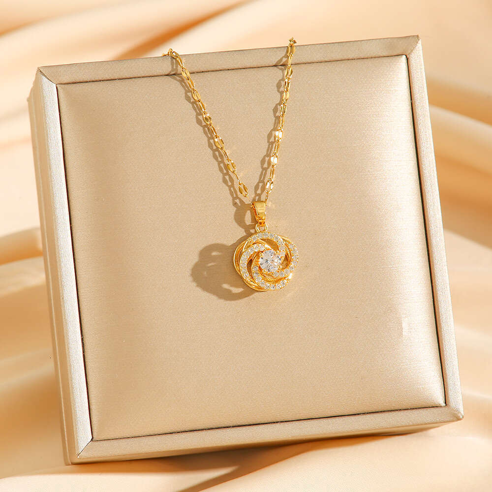 Zircon Camellia Flower Necklace For Women Light Luxury Design Pendant Internet Celebrity Chain