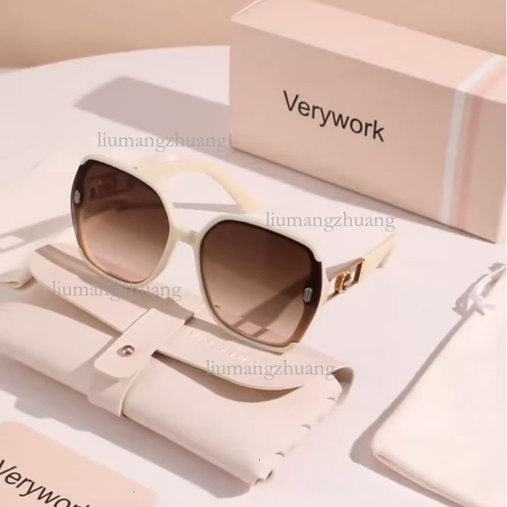2026 Designer Shiny Metal Letter Women's Sunglasses UV Resistant Outdoor Glasses Texture Big Face Shape Slimming Versatile Street Photography Tre - view 3