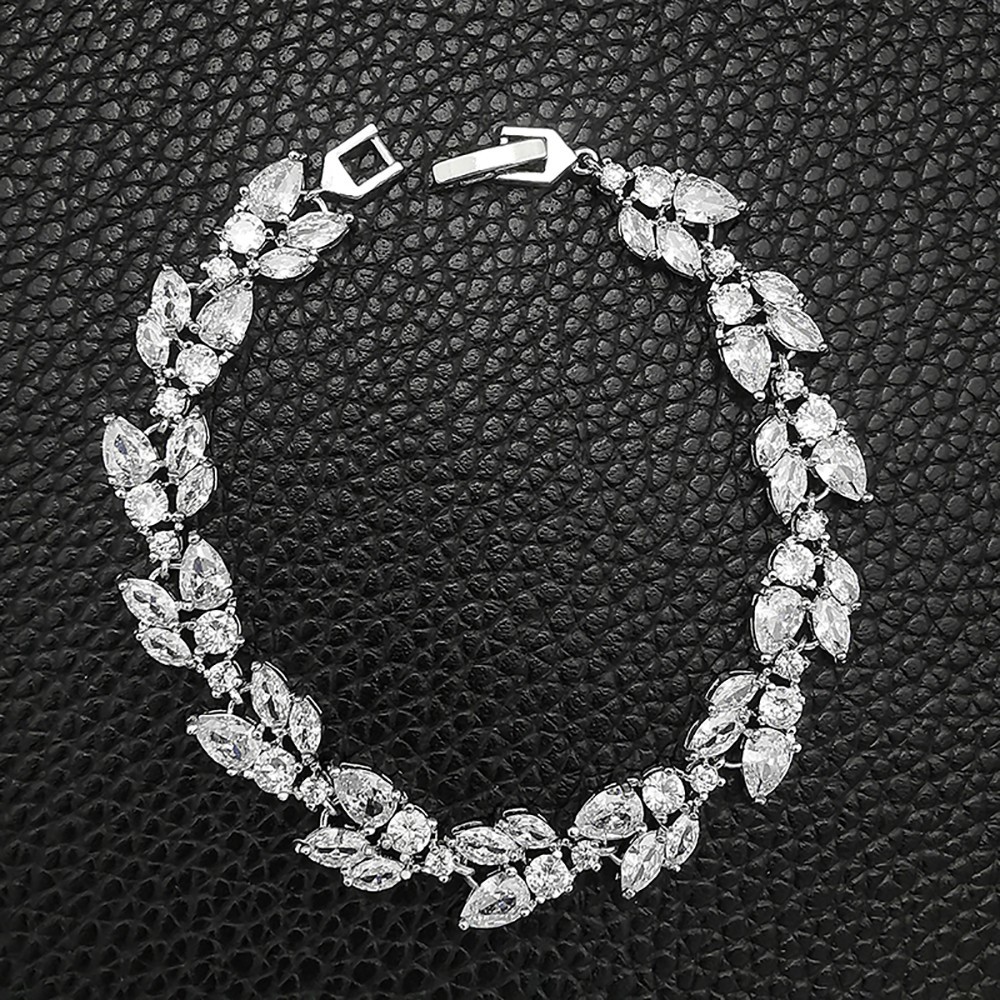 Cross-Border Hot-Selling Jewelry Bracelet for Women, Non-Fading, Niche, High-End Design Jewelry - view 4