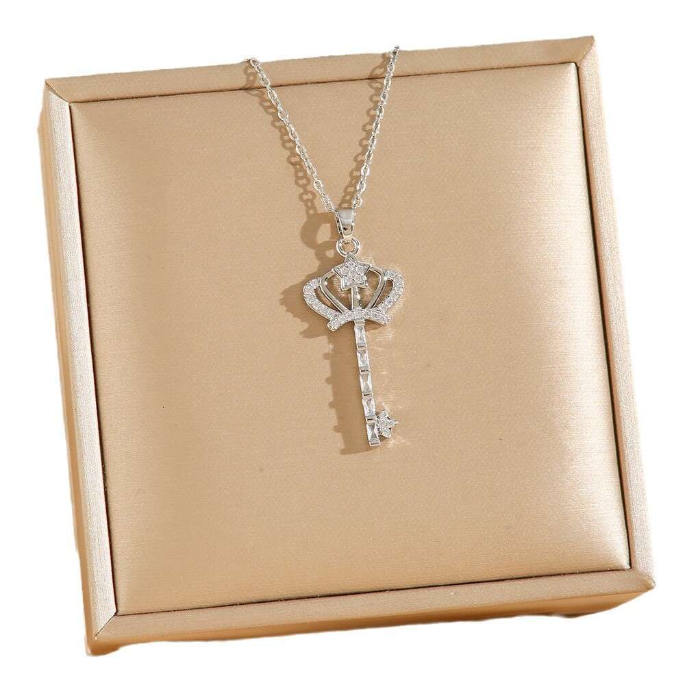 Crown Key Light Luxury Cross-Border Party Wedding Necklace for Women Popular Versatile Clavicle Chain
