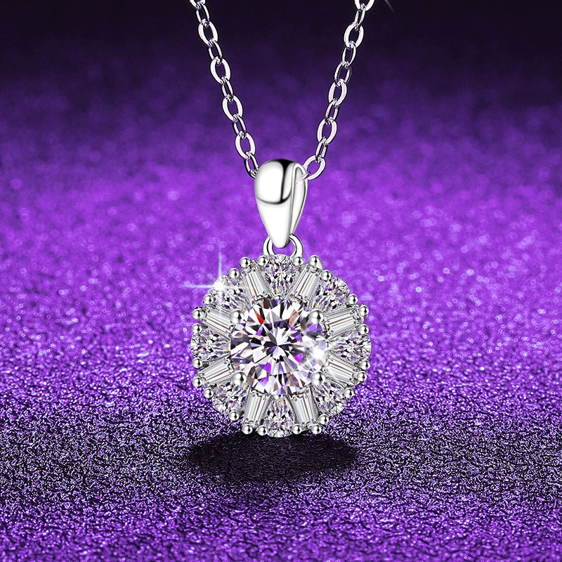New Design Full Star Paved Pendant Necklace For Women INS Style Shiny All-match Clavicle Chain Fashion Jewelry Shine Your Beauty