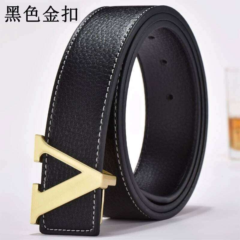 Men's high-end with smooth buckle; Korean style fashion trend letter V belt; men's belt Y260225