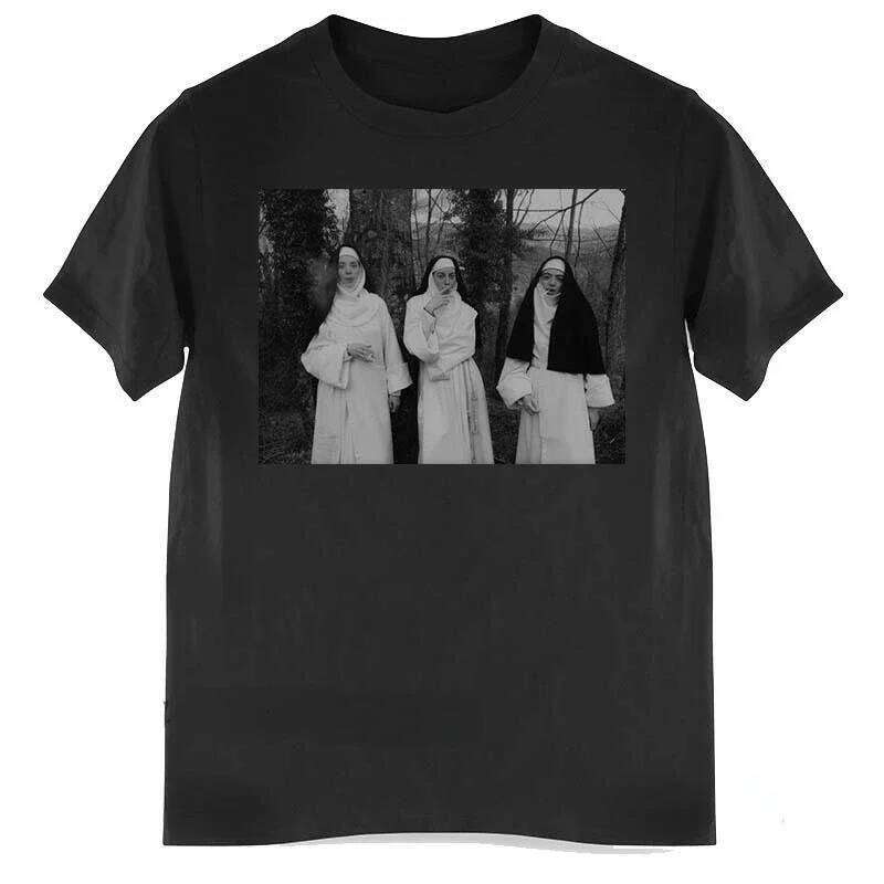 Graphic T Shirts Sexy Nun Smoking Cross Necklace Street Men's Fashion Retro Neutral Tshirt Ropa Hombre C260225