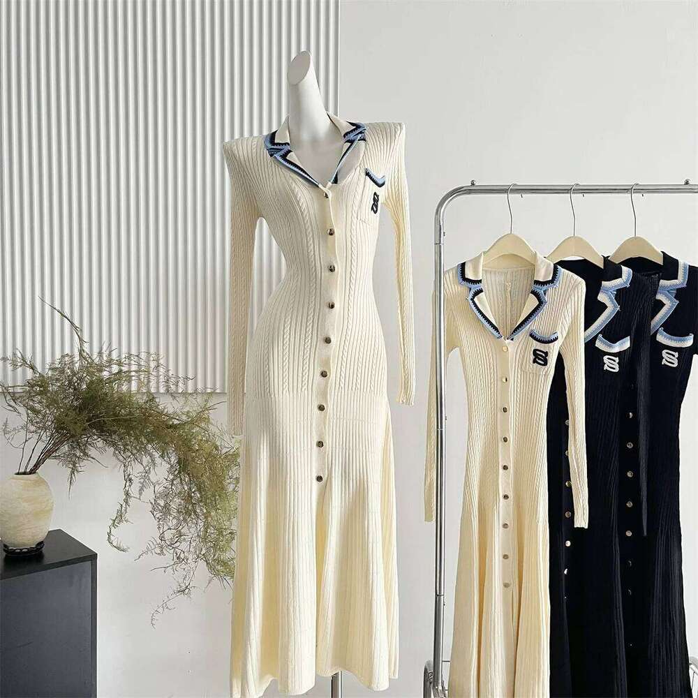 YuooMuoo Brand Fashion Knitted Maxi 2024 Elegant Turn-down Collar Embroidery Long Sleeve Shirt Dress Lady Sweater Vestidos XJ260225