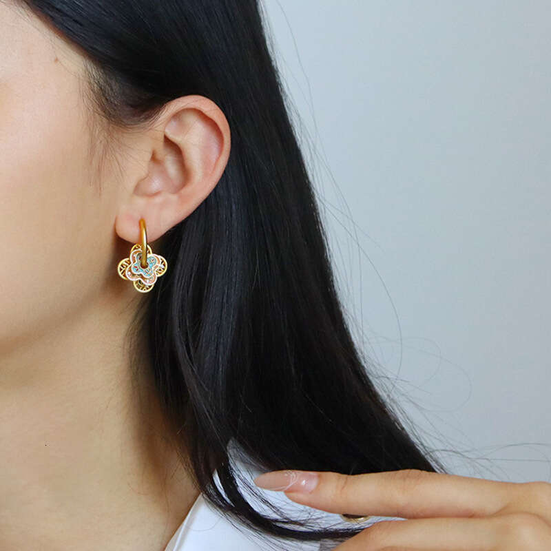 Gold Earrings for Women Exquisite Enamel Four Leaf Clover Huggie Earrings Gold Hollow Floral Zircon Jewelry Free Shipping