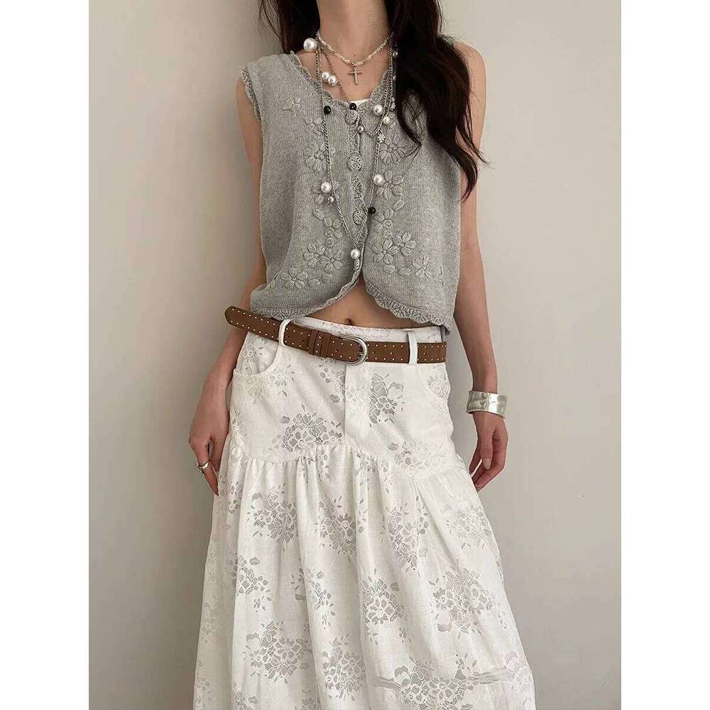 Retro Solid Color Rivet Ladies Niche High-Grade Feeling Punk With Skirt Jeans Belt Accessories Y260225