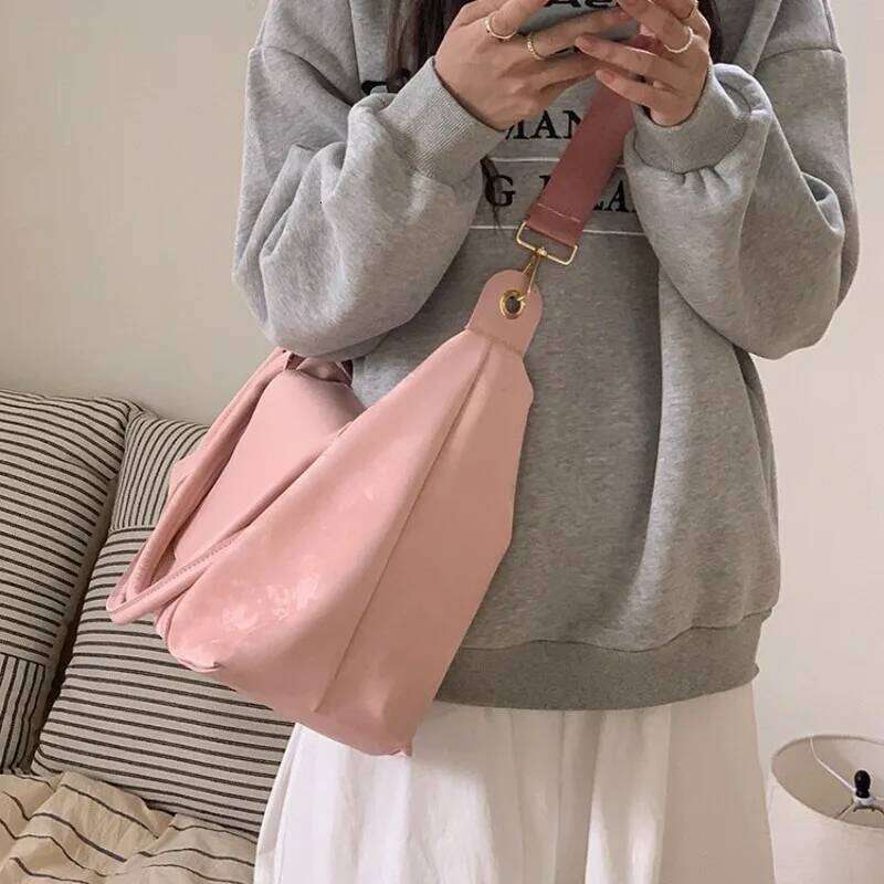 Large Capacity Women's Short-distance Portable Business Trip Storage Fitness Travel Light Luggage Bag Y260225