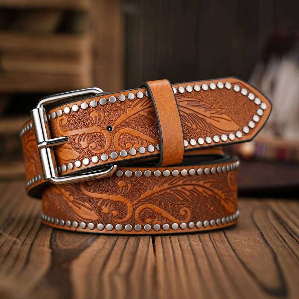 A men's and women's retro metal buckle casual style riveted brown PU belt suitable for daily business attendance four seasons Y260225