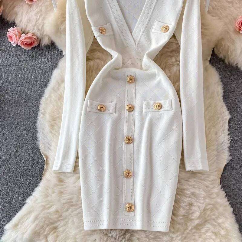 YuooMuoo Women Brand Fashion Autumn V-neck Knitted Bodycon Office Lady Single-breasted Short Sweater Dress Vestidos XJ260225