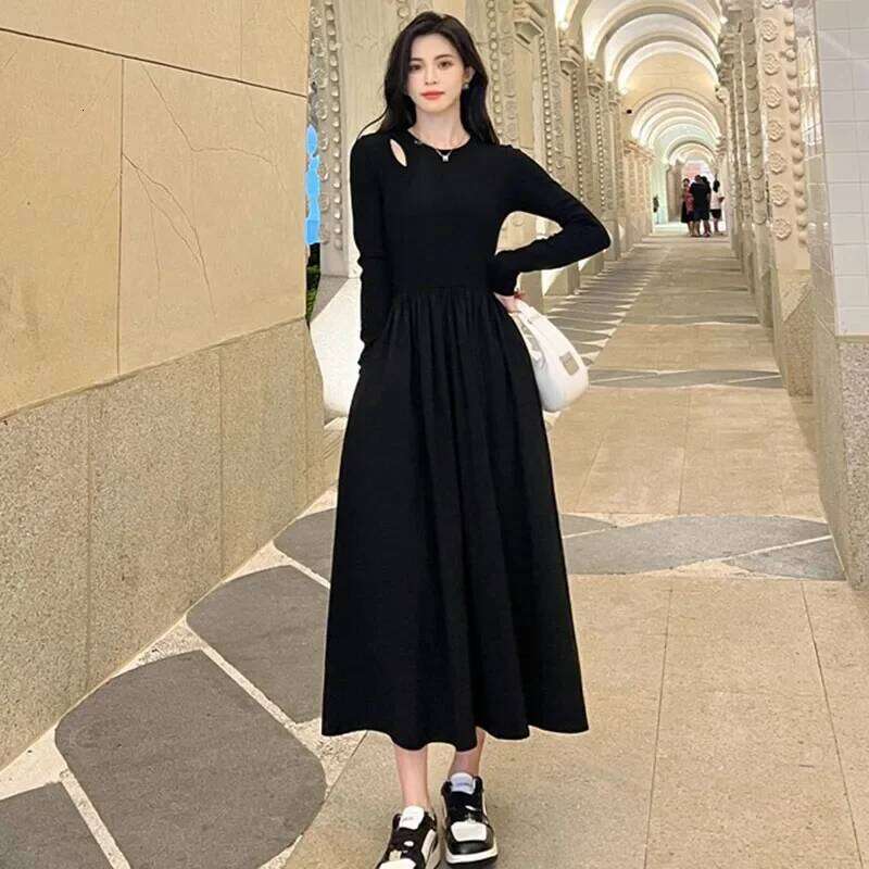Fanan 2024 New Sleeve O-neck A-line Dress Fashion Streetwear Vestidos Lady Korean Style Hollow Out Black Long Dresses Women XJ260225