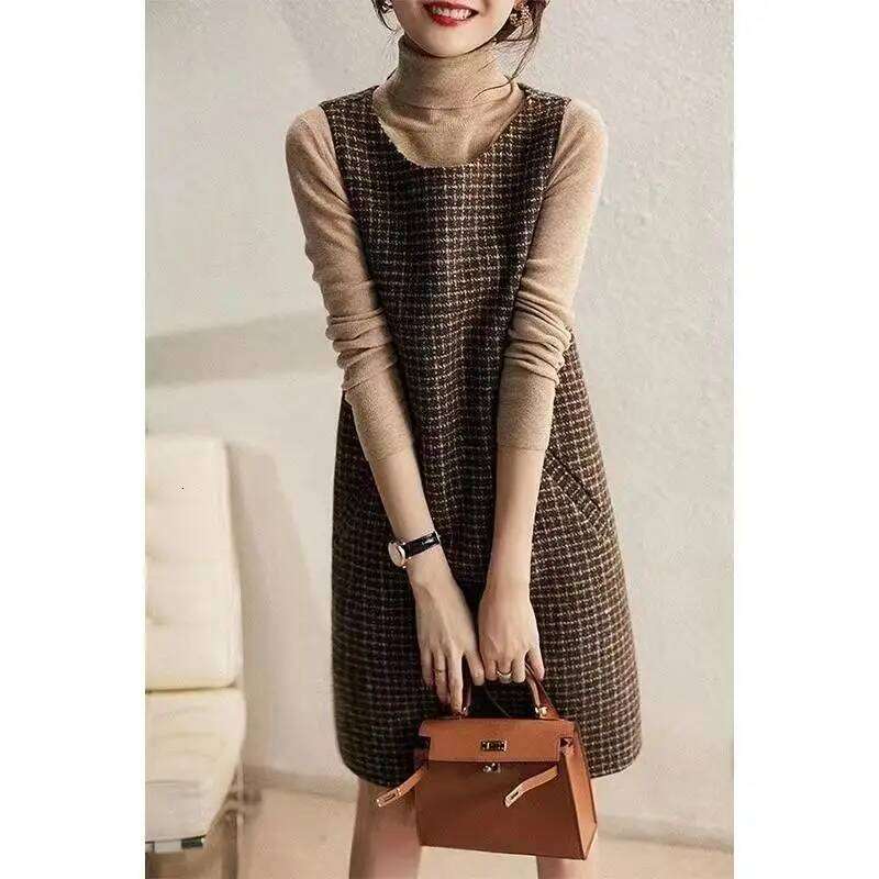 Thousand Bird Grid Round Neck Sleeveless Dress Women's 2024 Spring and Autumn New High-end Mid to Long Woolen Vest Skirt XJ260225