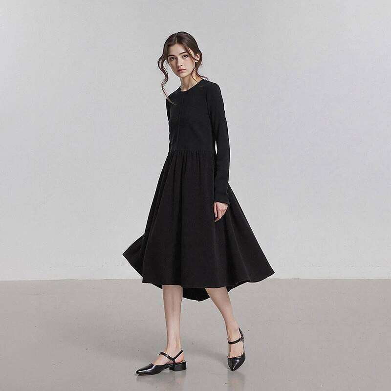 TOYOUTH Women 2025 Winter New Little Black Dress Spliced Crew-neck Minimalist Base Dresses XJ260225