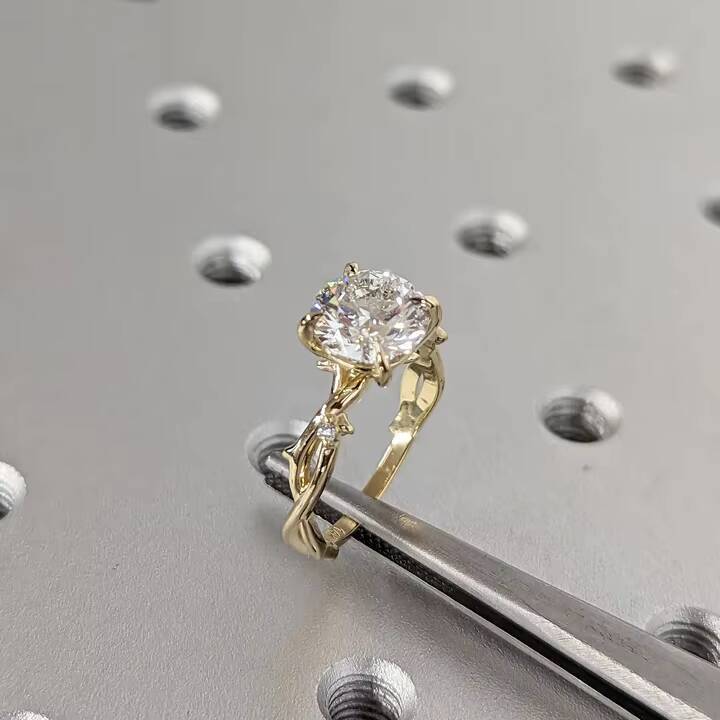 Luxury Elisa Wholesale Offers VVS Moissanite Diamond Engagement Wedding Rings 10K 14K 18K Real Yellow Gold 925 Sterling