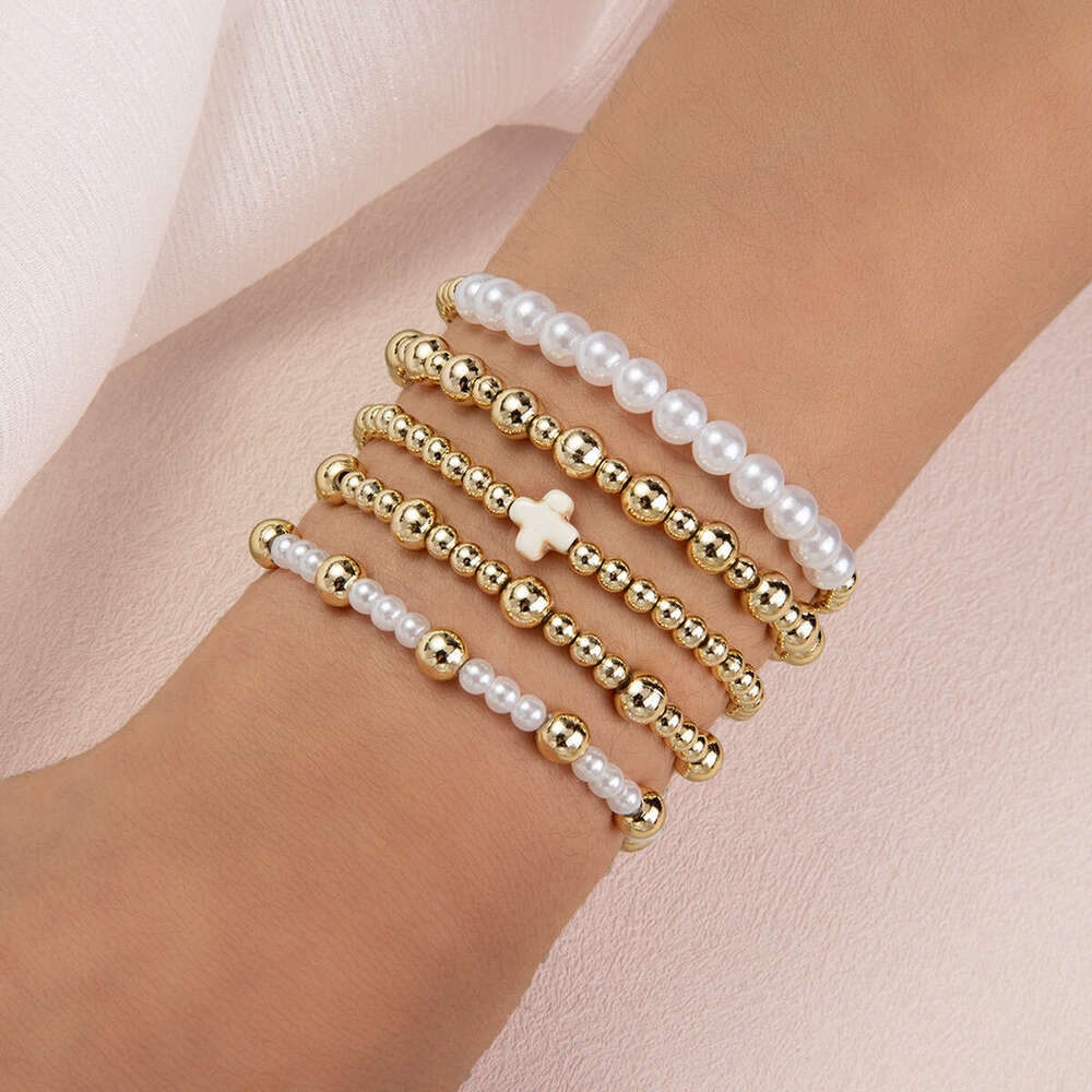 Designer jewelry Charm Bracelet Gentle Pearl and Metal Bead Set for Women Strand Stacking Bracelet Pearls Interlaced with Gold Beads Cross Decoration 