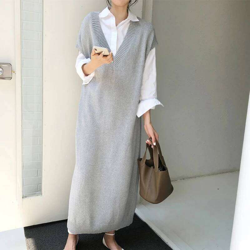 BGTEEVER Chic Casual Winter Oversize Straight Sleeveless Sweater Women Thick Knit Long Female Knitted Vest Dress XJ260225