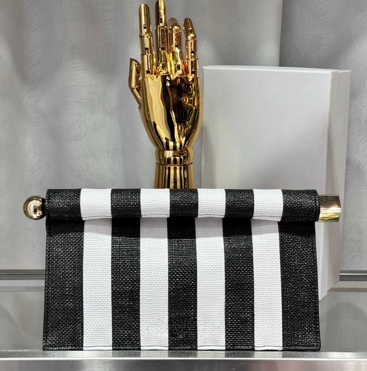 (Order by pic in opt, not by desc) Summer Seaside Essentials - Women's Straw Beach Handbag with Shoulder Strap Crocodile pattern New Star Bags