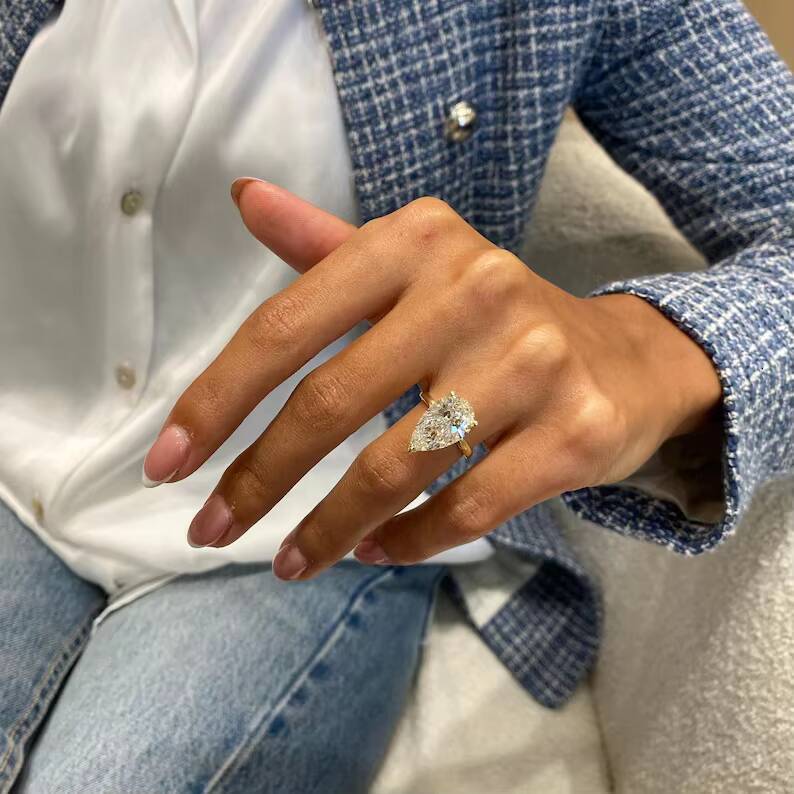 Sparkling 5 Ct Pear Cut Lab Diamond Solitaire Ring Certified D/VVS1 Prong Set Solid 14k Gold Diamond Engagement Rings