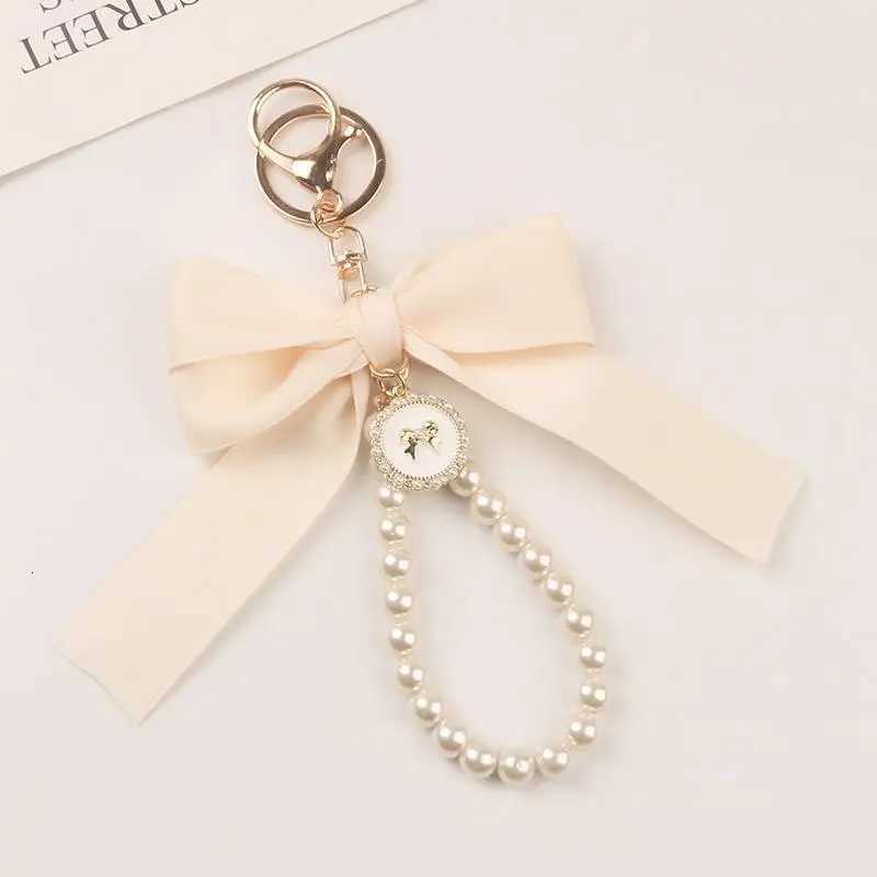Fashion Large Bowknot Ribbon Pearl Key Chain Womens Multi-color DIY Key Pendant Hanging Ornament Sweet Bag Accessories H260225